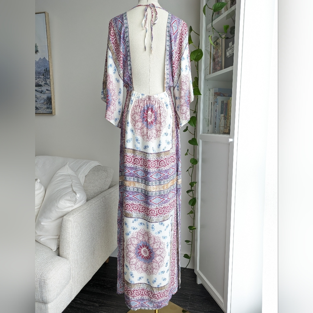 En Créme Maxi Dress